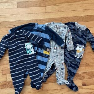 Boys Fleece Sleepers Carter’s 6 month bundle
